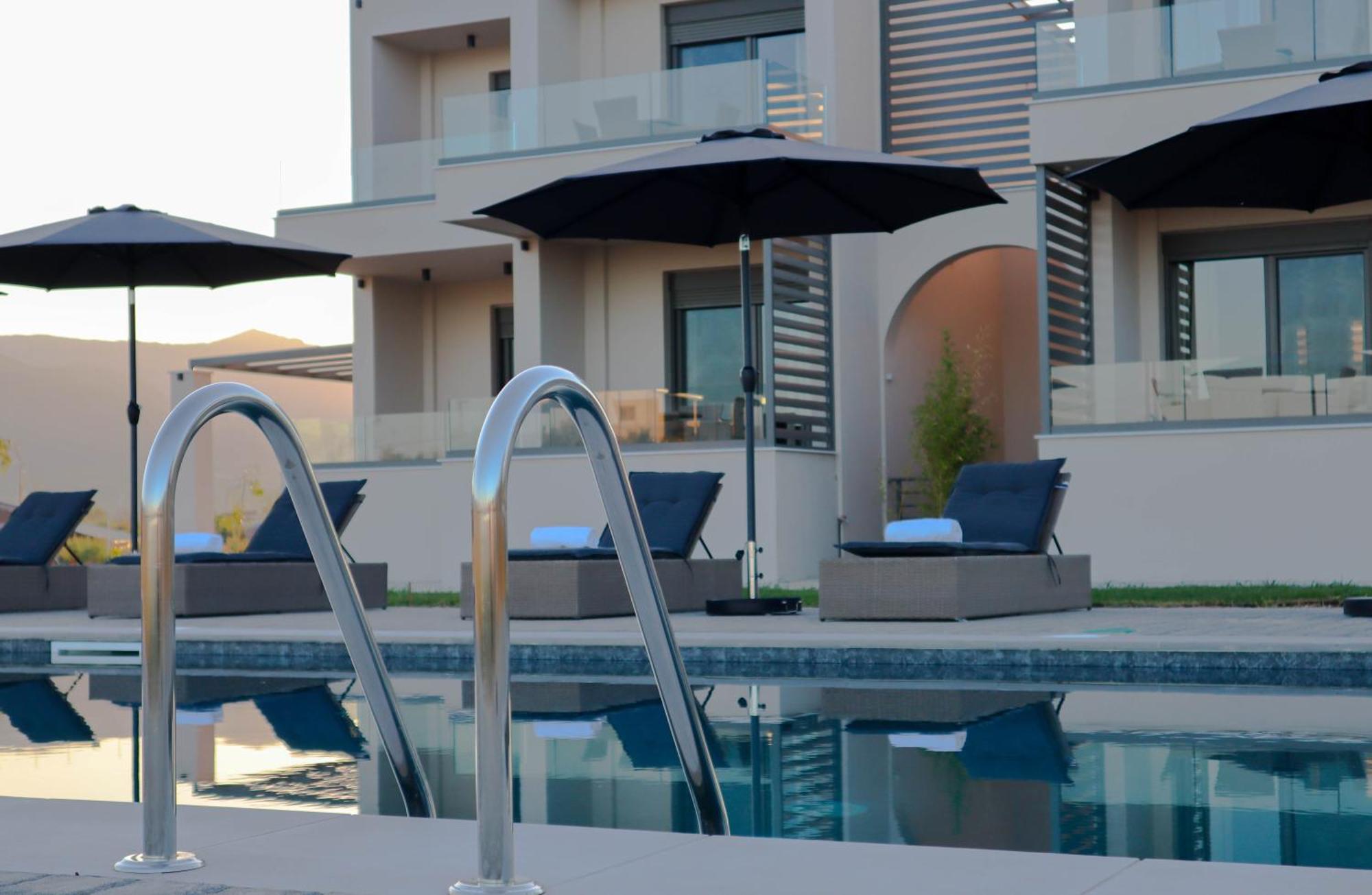 Almyres Luxurious Residences Míloi Zewnętrze zdjęcie
